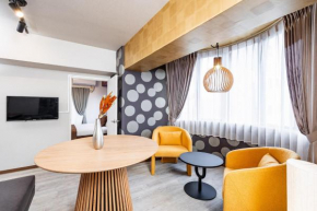 Bijou Suites Pine Brook 405